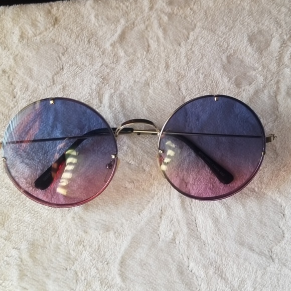 New beautiful two tone sun glasses - Picture 2 of 4